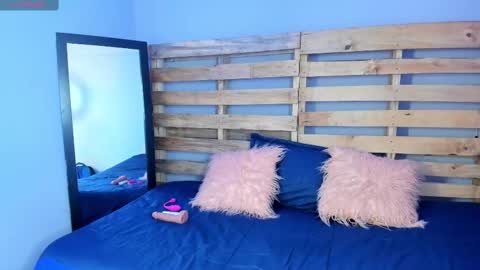kinky__queen online show from October 7, 7:43 pm