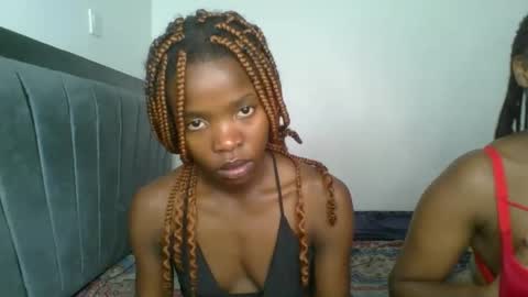 kinky_aria online show from November 17, 10:23 pm