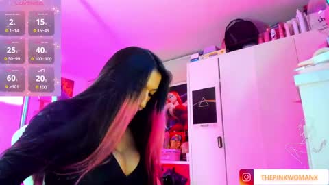 Snapshot of kinkybunny_4 chatting on March 12, 11:12 pm Jasmine. online show from March 12, 11:12 pm