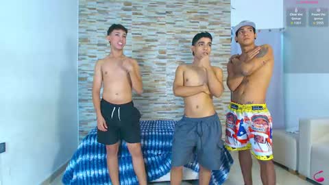 kinkyhousexxx online show from April 10, 12:27 am