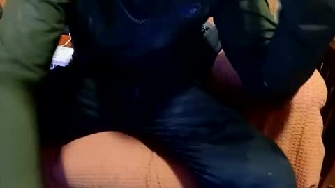 kipp62282 online show from February 21, 4:40 am