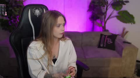 Sweet girls online show from February 5, 7:56 am