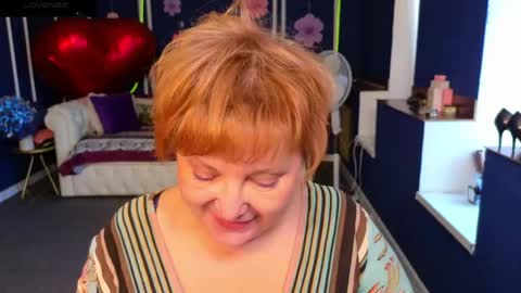 Kira Kennet online show from May 31, 8:13 am