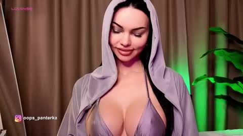 Kira and friends online show from March 3, 10:33 am