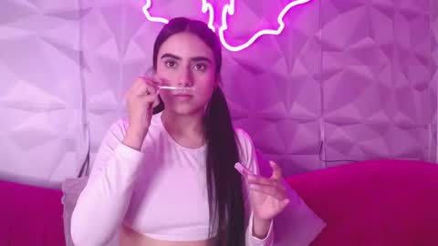 kira_moon_01 online show from October 15, 7:37 pm