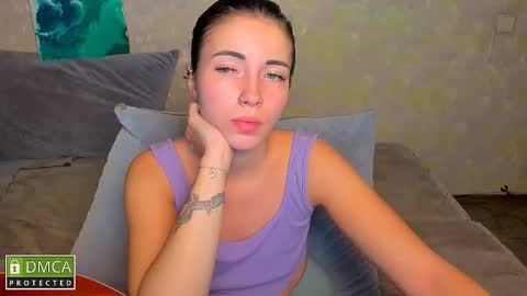 kiraa sunny online show from November 2, 11:05 pm