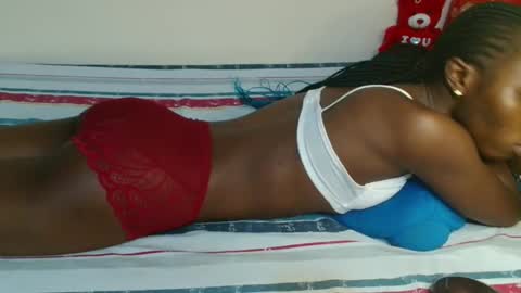 kirah_hot online show from March 25, 8:32 am