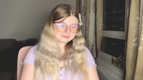 KiraYume online show from May 23, 10:17 pm