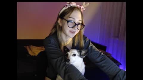 Snapshot of kisa____ chatting on December 25, 12:27 am kisa____ online show from December 25, 12:27 am