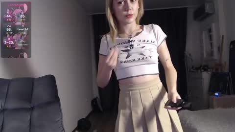 Kisi online show from February 10, 10:51 pm