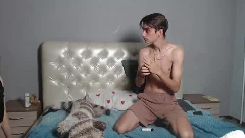 Angela and Dan online show from September 20, 1:52 am