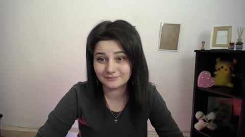 kissleoxx online show from March 12, 4:00 pm