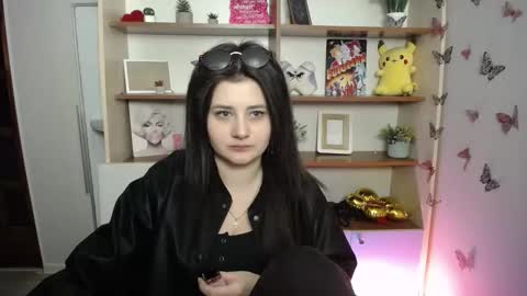 kissleoxx online show from May 14, 11:52 am