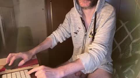 kissofbanned1983 online show from May 5, 4:46 pm