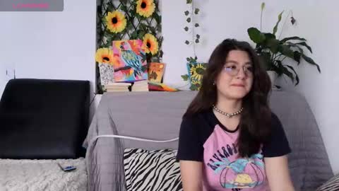 Helena and Brad online show from February 1, 8:33 am