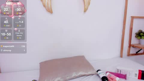 Kitana online show from April 15, 7:58 pm