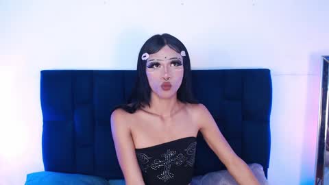 Kitty online show from January 8, 5:05 am