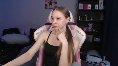 kitsuneyX online show from June 5, 12:39 am