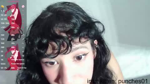 kitten_punches01 online show from October 12, 12:03 am