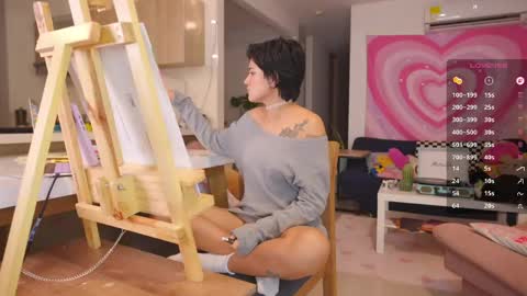      online show from April 8, 3:09 am