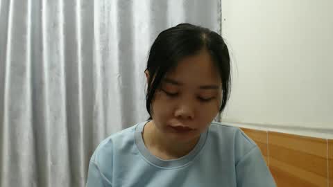 kitti_baby2x online show from February 24, 2:47 am