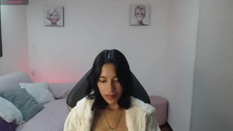 kittie_nala online show from January 7, 4:17 am