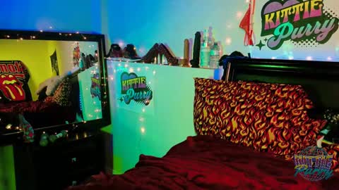 Kittie Purry online show from March 7, 7:19 am