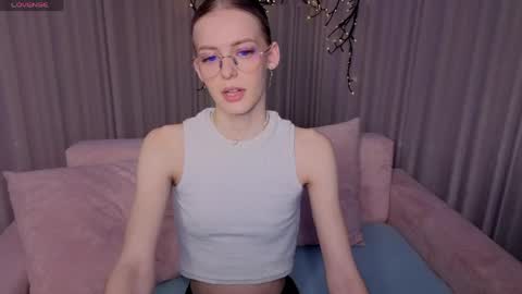 Kitty online show from May 5, 1:34 am