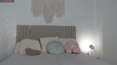 kitty_ange1l online show from September 26, 6:10 am