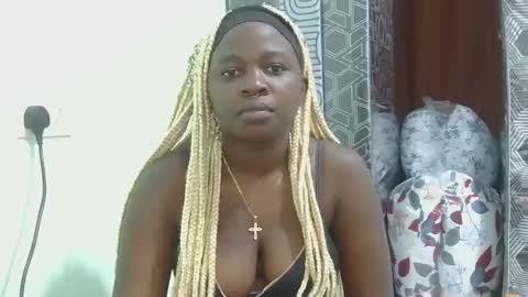 Kitty Aura online show from March 25, 9:21 pm