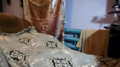 Kitti online show from January 12, 6:04 pm