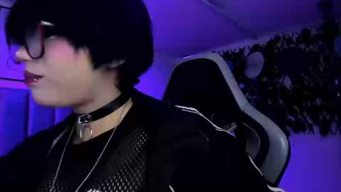 Camila online show from March 17, 1:10 am