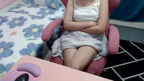 Kate online show from April 6, 2:42 am