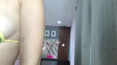    online show from July 1, 12:25 pm