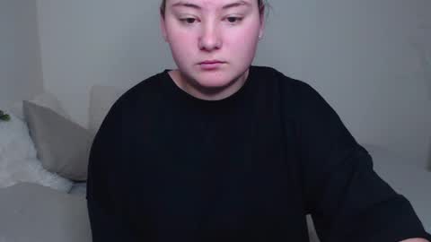  Ariana  online show from January 3, 7:38 am