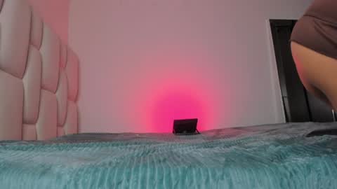kittyerotica online show from May 27, 1:57 am