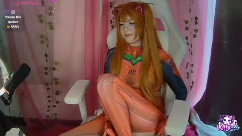 kittyexe1 online show from June 2, 11:29 pm