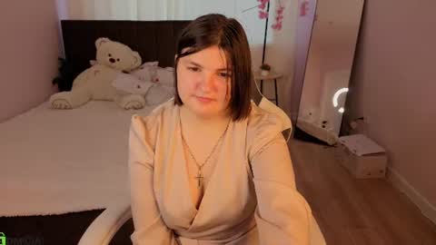 KittyLiikk online show from June 26, 5:13 am