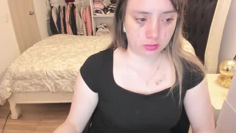 kittywantslove23 online show from February 15, 1:19 am