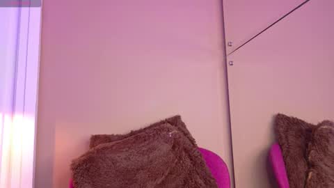 Kitty Hill online show from March 7, 7:52 am