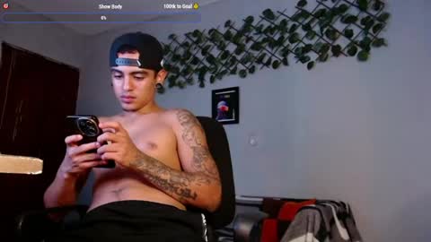 kizame___ online show from April 14, 4:05 am