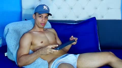 klaton__ online show from March 18, 5:52 pm