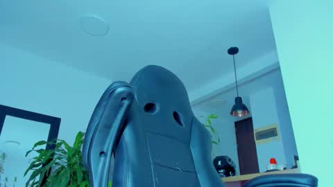 klinsmannwalton online show from October 31, 11:21 am