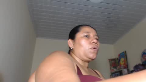Snapshot of kloe_boobs chatting on October 21, 7:17 pm Kloe online show from October 21, 7:17 pm