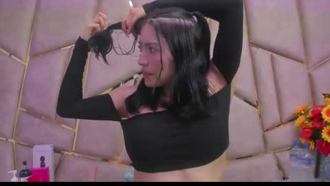 kloe online show from April 2, 5:37 am