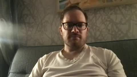 Snapshot of km0079 chatting on December 21, 3:47 am Kris online show from December 21, 3:47 am