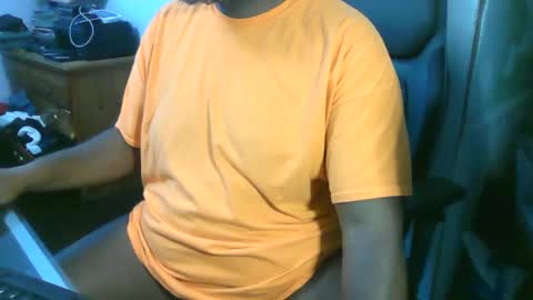 ChubbyBlkKing82 online show from February 1, 3:07 pm