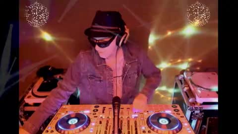 Snapshot of knight_protector chatting on February 9, 9:39 pm Nico Knight online show from February 9, 9:39 pm