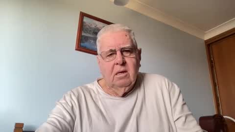 Aussiedude online show from September 15, 10:11 pm