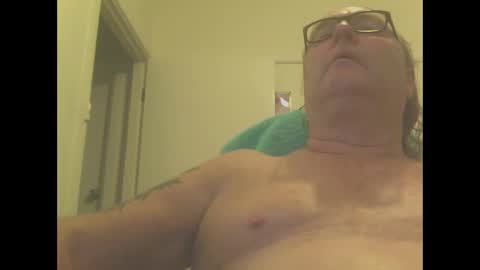 knobout online show from January 6, 1:09 am